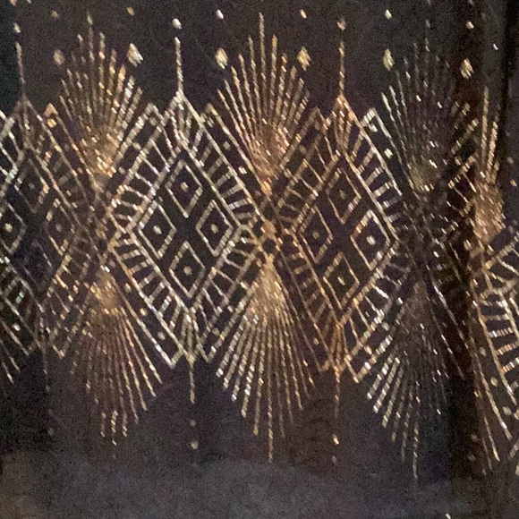 Black with Gold Top - Size 0X - Picture 3 of 3